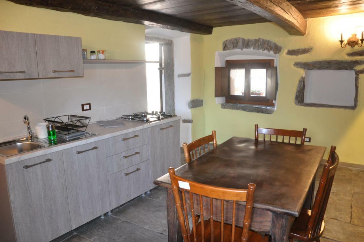 فيلا Il Borgo Di Monica دومودوسولا المظهر الخارجي الصورة